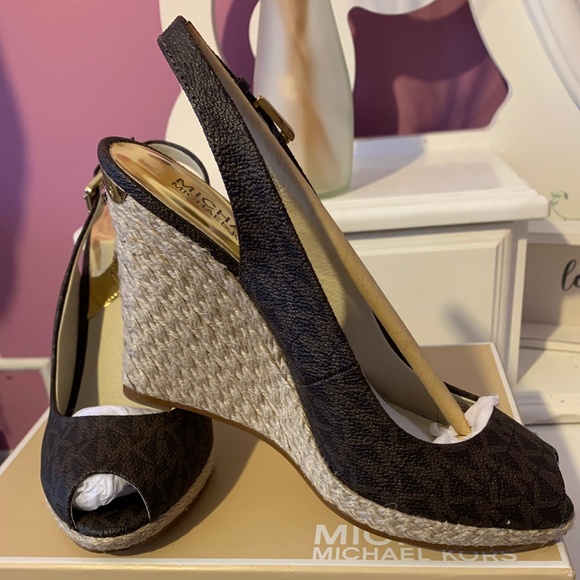 MICHAEL KORS - Picture 1 of 4